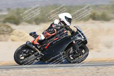 media/Dec-04-2025-Racers Edge (Thu) [[5ebc9f124d]]/3-B Group/2-Session 1 (Turn 4 Entry)/